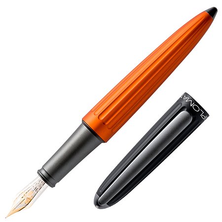 Diplomat Aero Black/Orange 14K Gold Nib - Fountain [F]